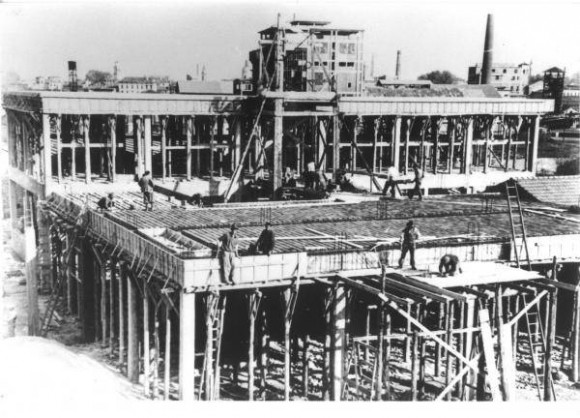 1946: Inauguração da fábrica de Vicenza